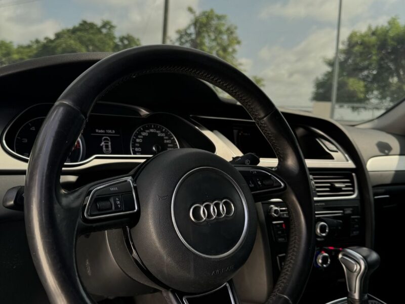 Audi A4 2014