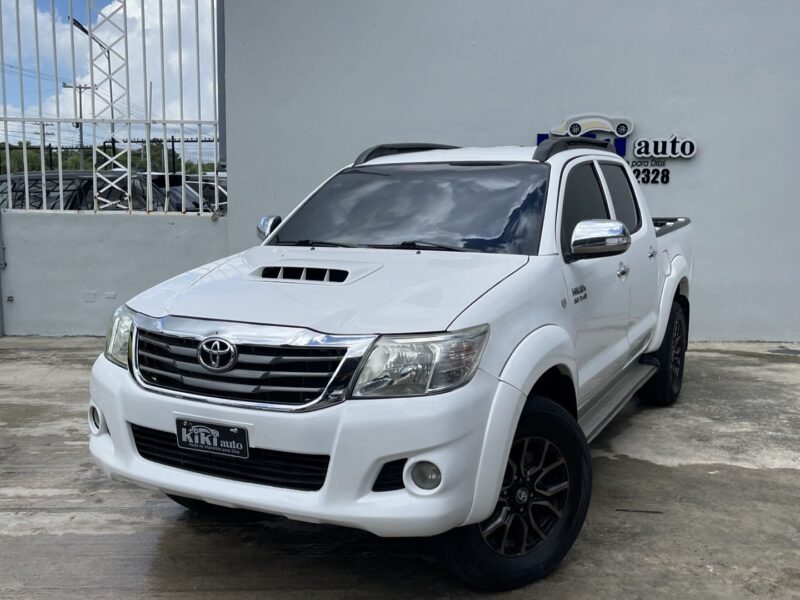 Toyota Hilux 2013