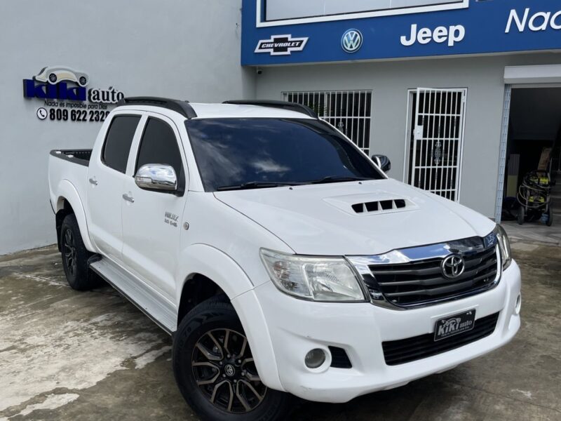 Toyota Hilux 2013