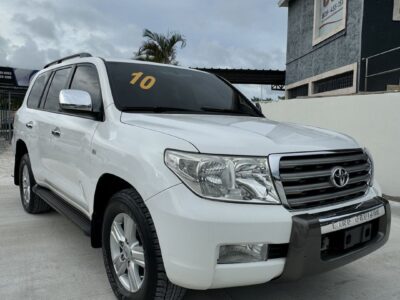 Toyota Land Cruiser 2010