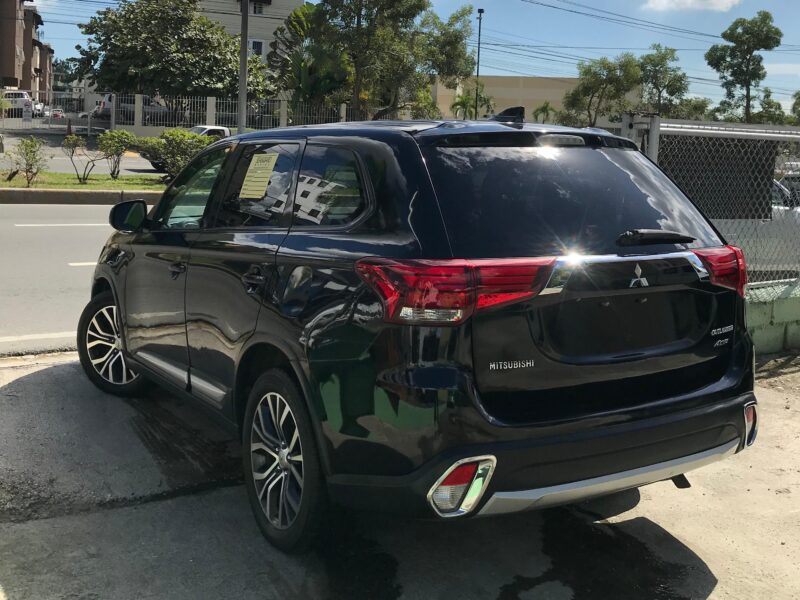 Mitsubishi Outlander 2018