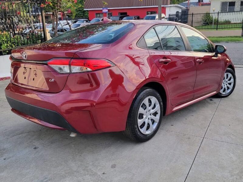 Toyota Corolla LE 2022