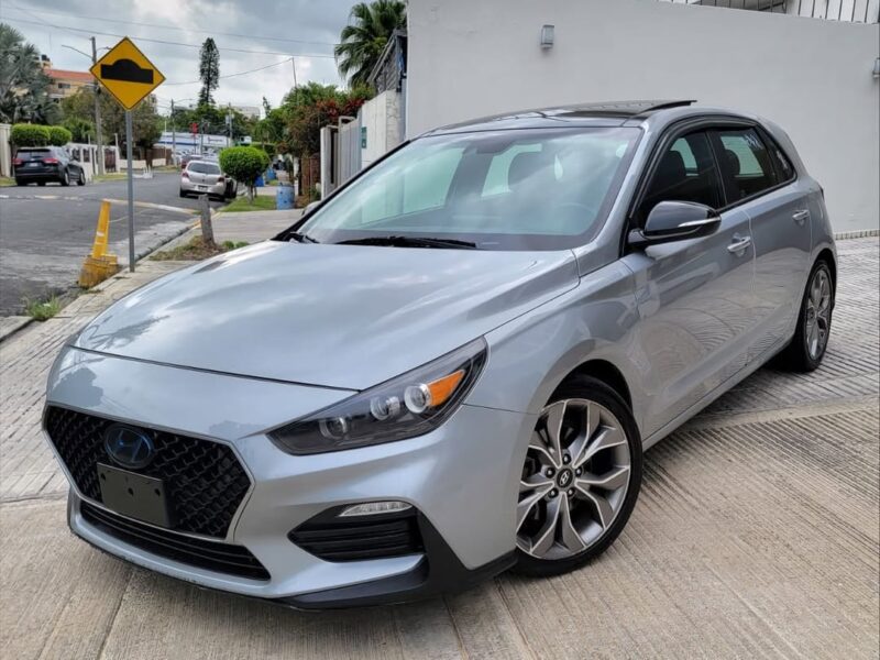 Hyundai Elantra GT 2020