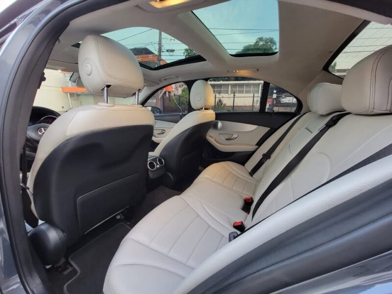 Mercedes Benz Clase C 300 4 Matic 2016